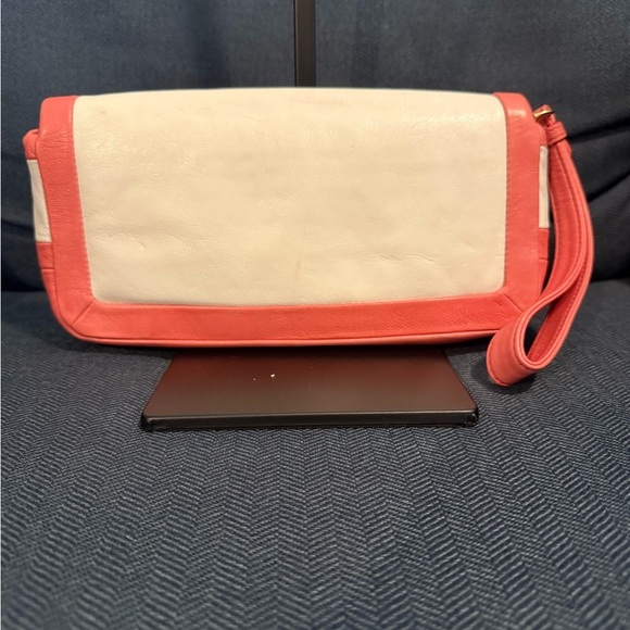 Coach Cricket White Coral Leather Turnlock Flap Clutch Wristlet Wallet - Picture 2 of 11